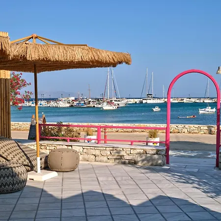 Anchorage Paros פיסו ליבאדי
