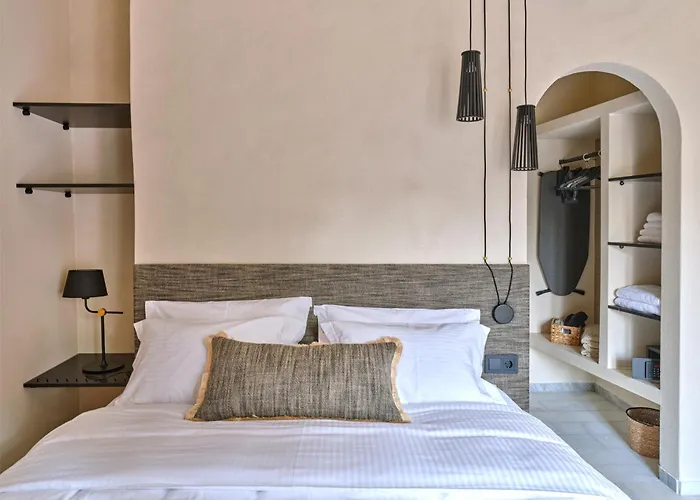 Anchorage Paros Private Retreat *