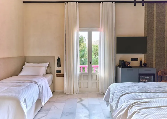 Anchorage Paros Private Retreat