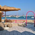 Anchorage Paros Piso Livadi