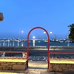 Anchorage Paros * Piso Livadi