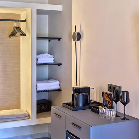 Anchorage Paros Private Retreat Hotel *