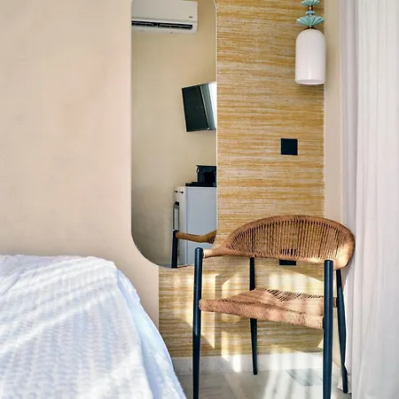 Hotel Anchorage Paros Boutique & Private *