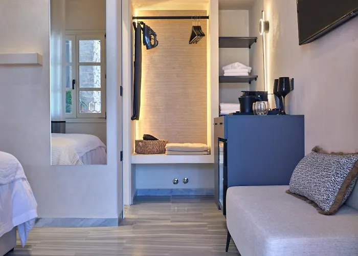 Hotel Anchorage Paros Private Retreat